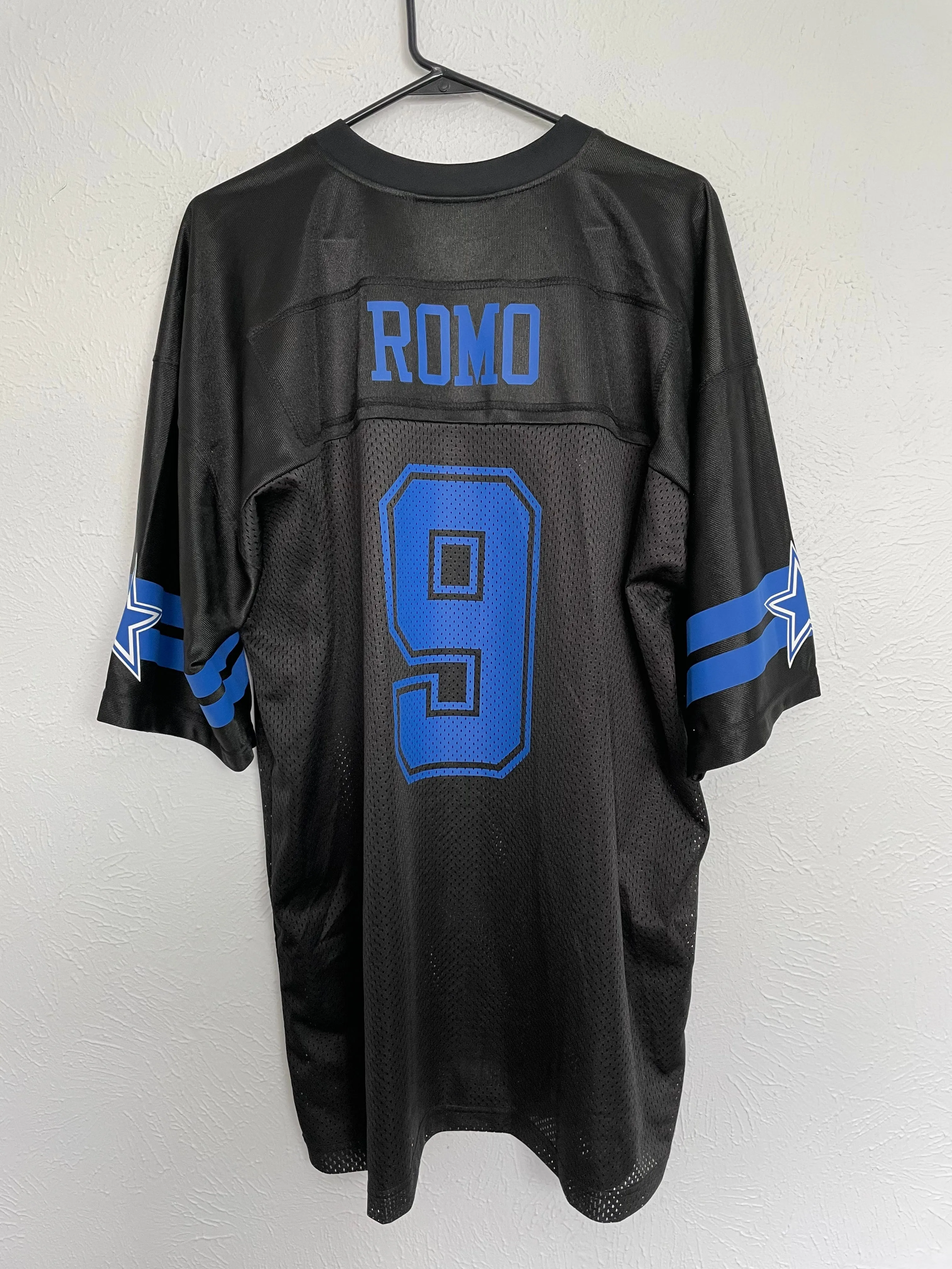 Tony Romo Jersey ~ Dallas Cowboys #9